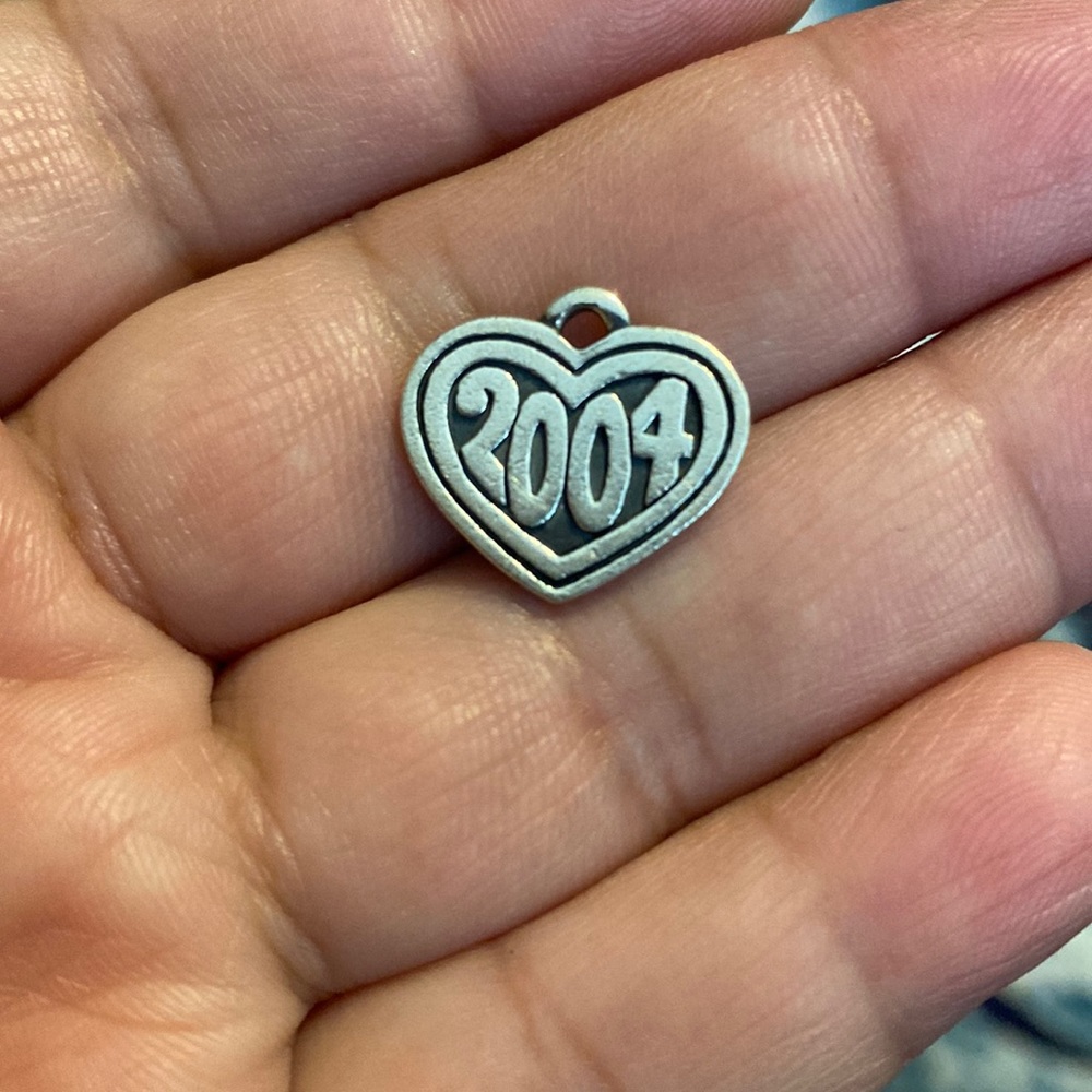 James Avery 2004 year charm
